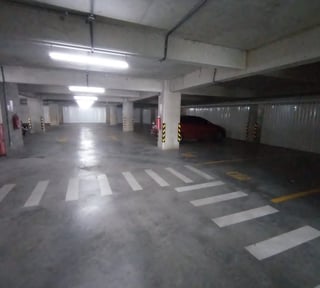 Bodeguitas en alquiler, Áttico zona 13. - Miniatura 13