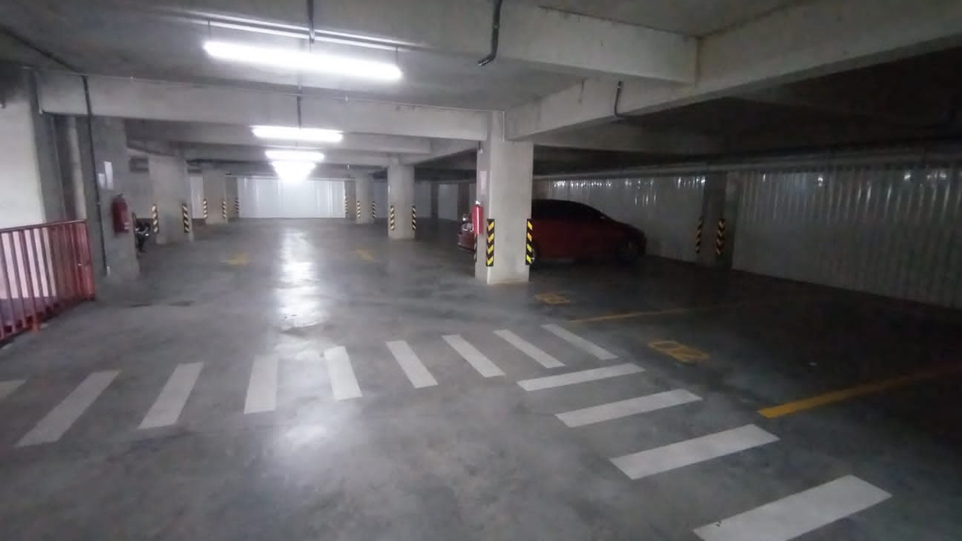 Bodeguitas en alquiler, Áttico zona 13. - Miniatura 13