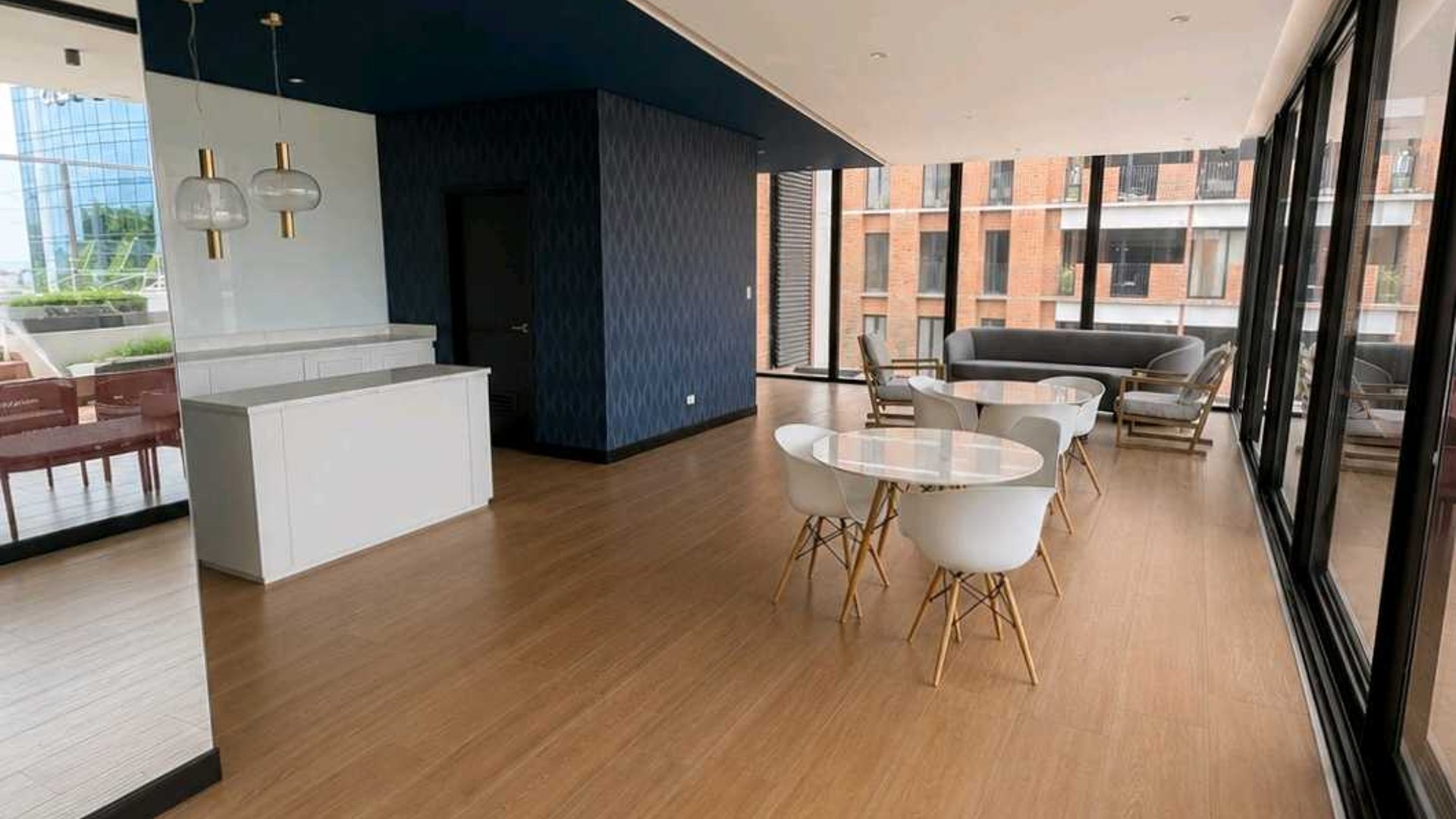 APARTAMENTO AMUEBLADO EN ALQUILER???? Edificio Diagseis, Zona 10 - Miniatura 18
