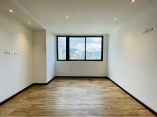 VENTA Ó ALQUILER DE MODERNO APARTAMENTO - VHISTA, ZONA 15 - 3