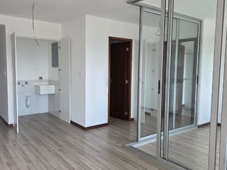 Apartamento en Venta, Neo 2, Zona 10 Guatemala - 2