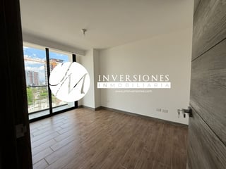 Apartamento en renta en zona 15 - 4