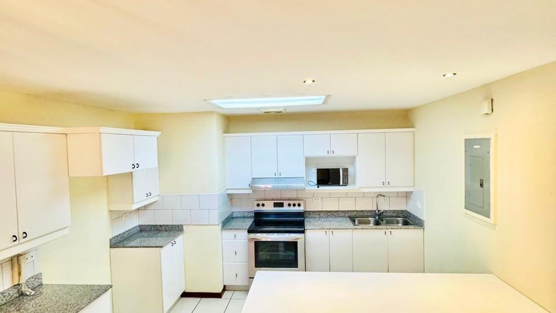 Apartamento en Venta, zona 10