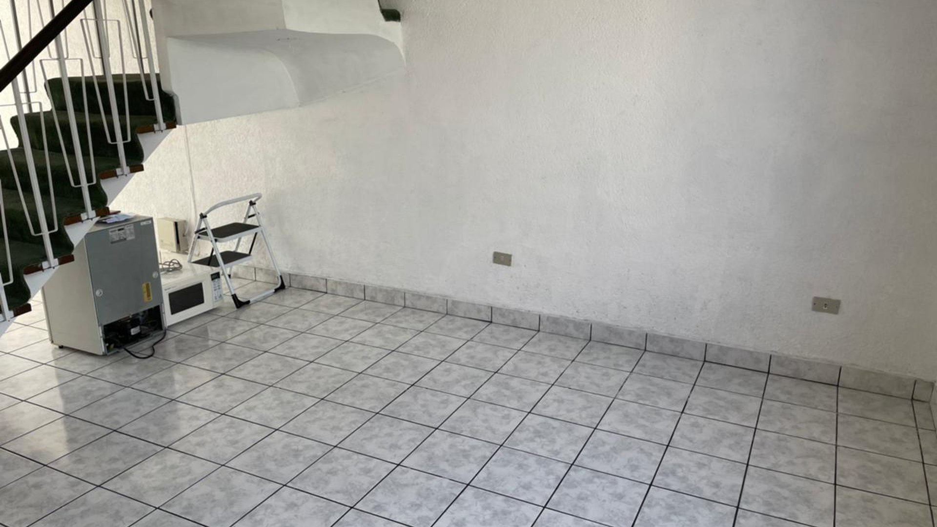 CASA EN RENTA EN AVENIDA PETAPA - Miniatura 7