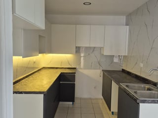 📍 APARTAMENTO EN RENTA – 3 HAB  PACÍFICA PLAZA | ZONA 14 - 2