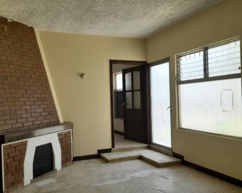 Casa para Uso Comercial en Venta Villa Nueva