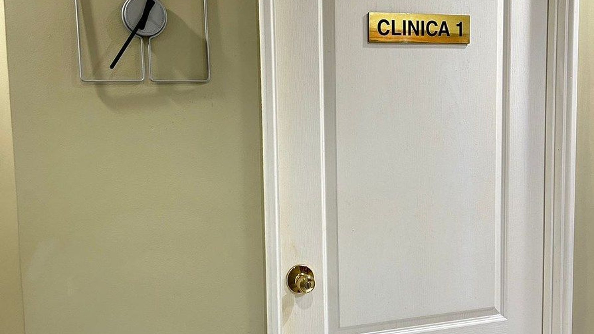 Clínica Médica en ALQUILER  en zona 10 - Miniatura 12