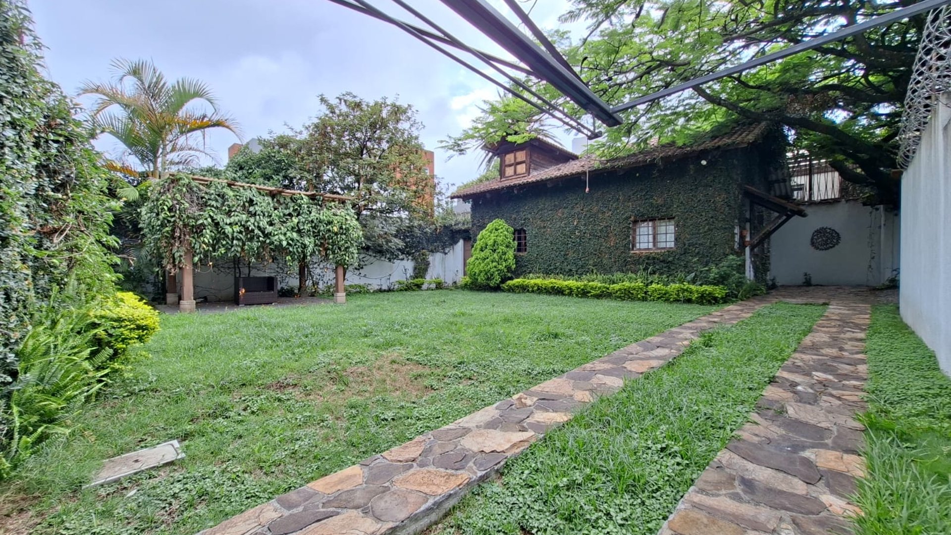 Exclusiva Casa en Venta en Zona 13, Ciudad de Guatemala - Miniatura 18