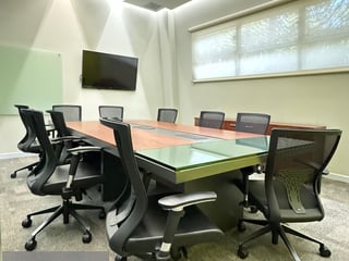 2 Edificios en Renta ideal para Universidades, Call Center u Oficinas CAES - Image 34