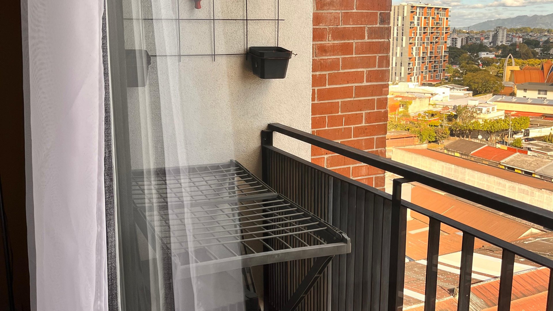 Apartamento amueblado en renta - 3 habitaciones en zona 11 Ref-5994 - Miniatura 11