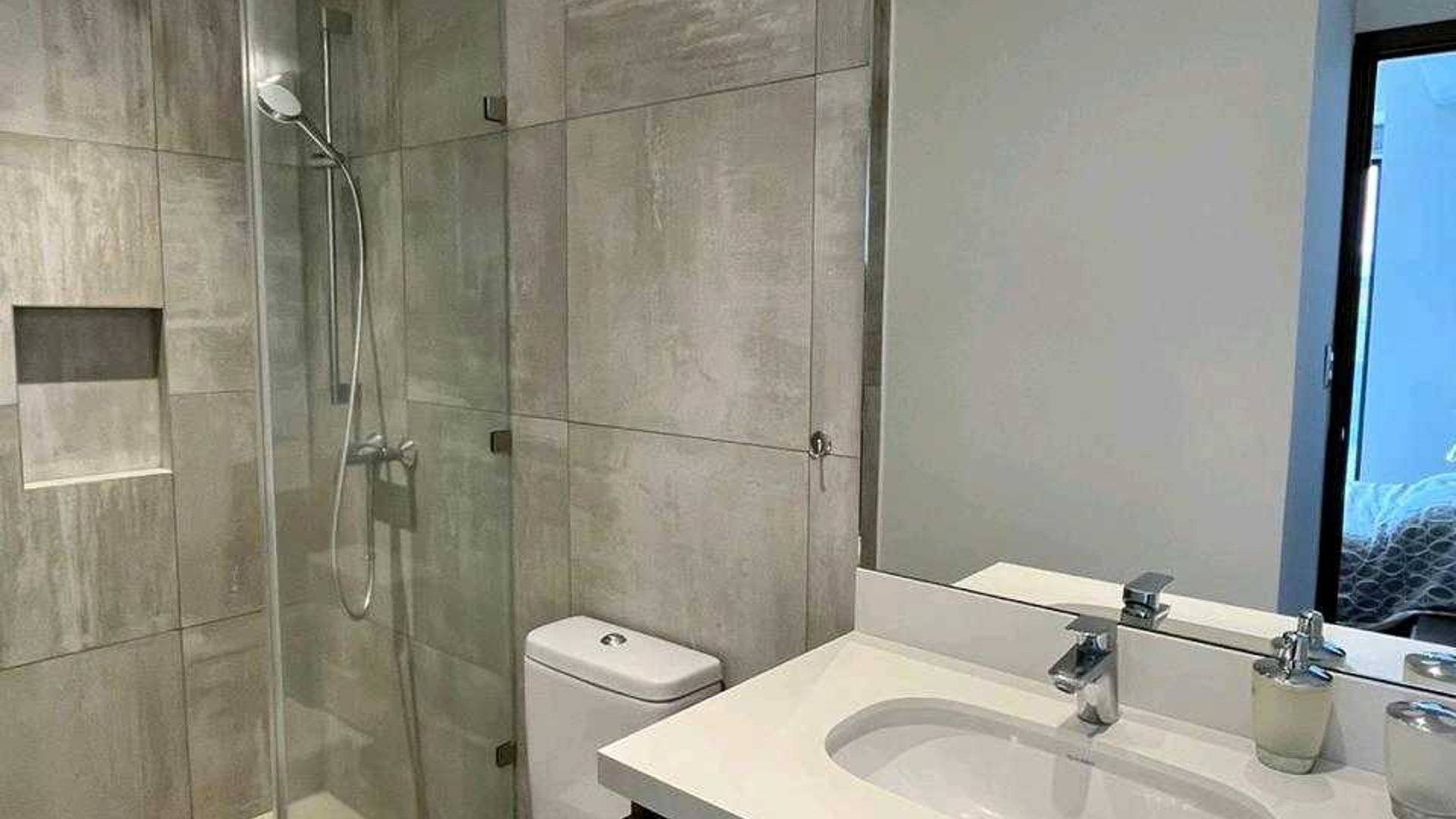 APARTAMENTO AMUEBLADO EN ALQUILER o VENTA????Edificio Casa Clara, zona 10 - Miniatura 10