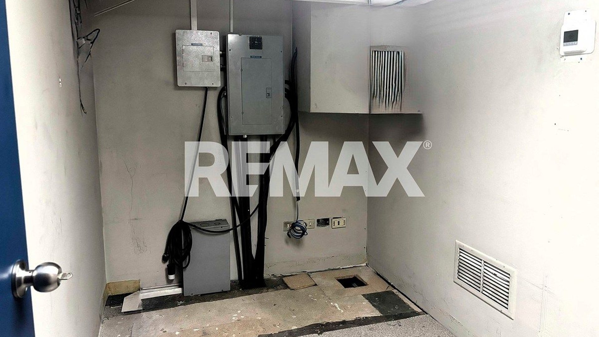 Local Comercial en Alquiler | Zona 10 - Miniatura 20
