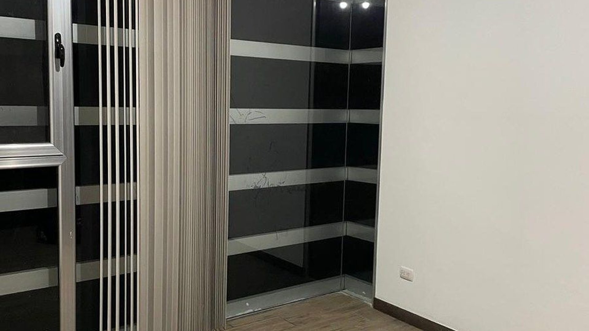 Apartamento en VENTA en Caledonia Zona 16 - Miniatura 8