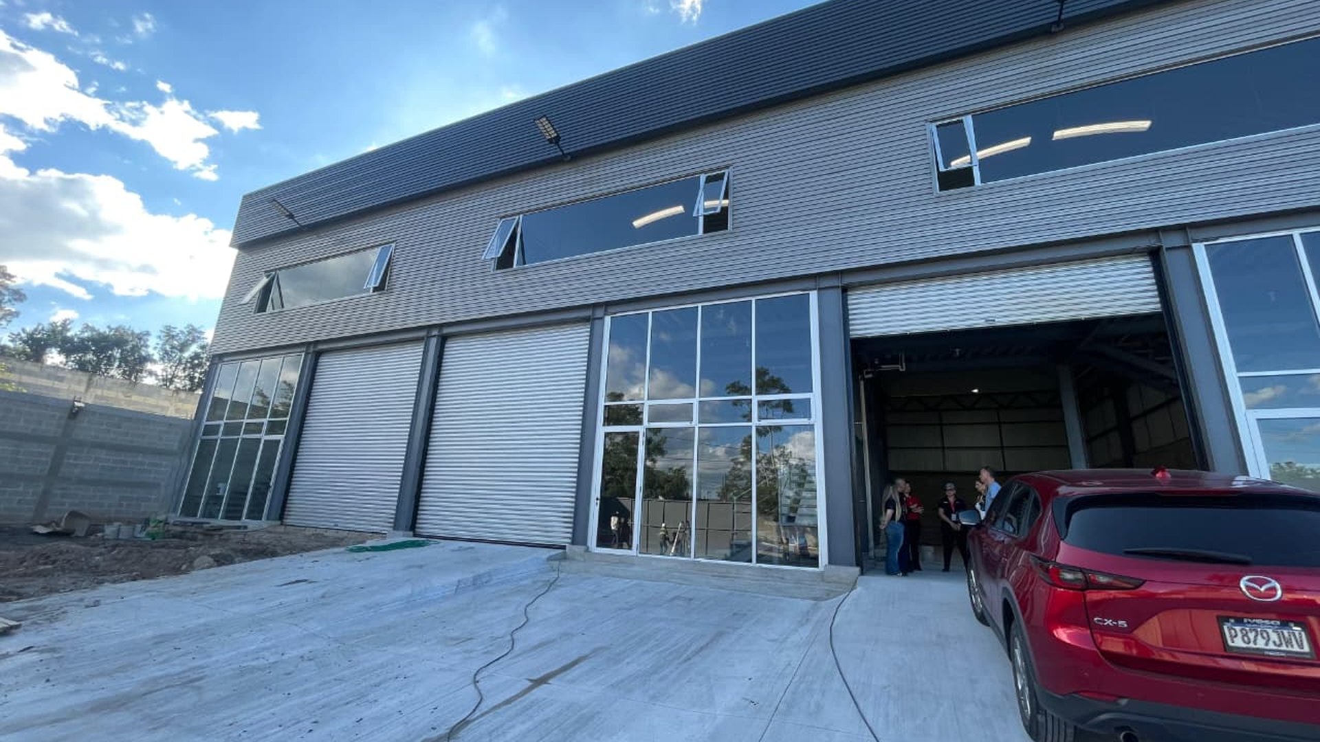 Bodega en venta en pinares del lago zona 4 villa nueva - Miniatura 3