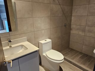 2-Bedroom Apartment in Zona 10, Guatemala City - Parking, Balcony - $7,000 USD - Image 8