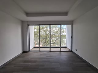 📍 APARTAMENTO EN RENTA – EDIFICIO BRICKELL | ZONA 16 - 4