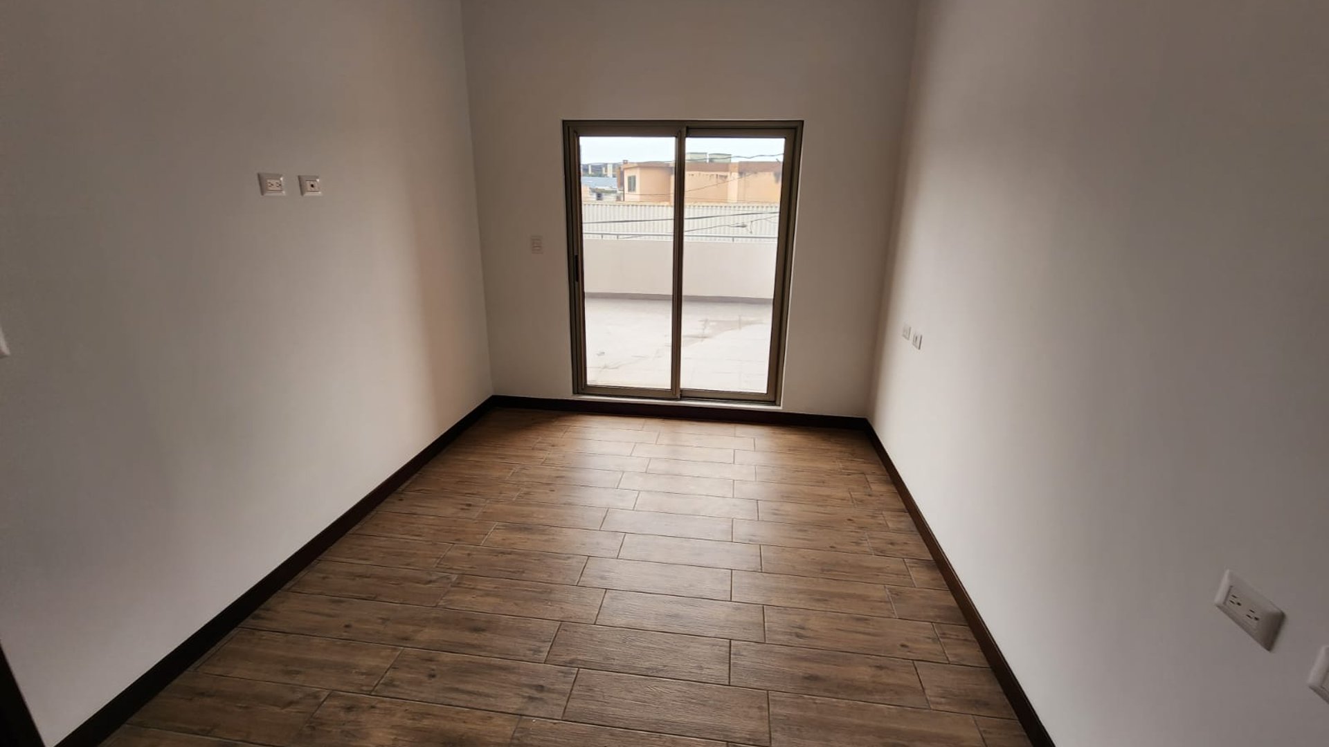Apartamento en Renta en Casalini - zona 10 - 2 habitaciones - ref-4448 - Miniatura 3