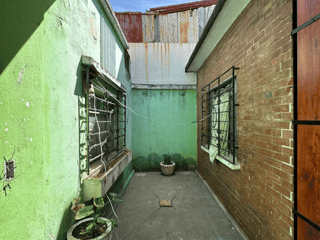 ¡Oportunidad Única! Casa en Venta para remodelar Zona 1,  - 300 m² - 3
