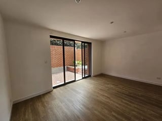 Casa en Alquiler – Iridia , Zona 13 - 3