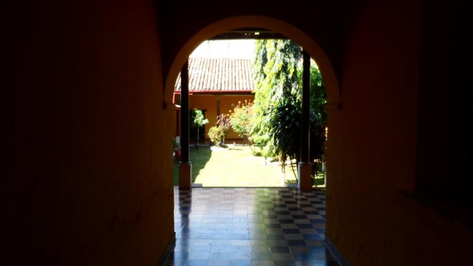 Casa colonial en venta en centro de Retalhuleu