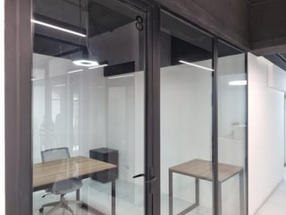 Oficina en Renta en Zona 10 Reforma-Montufar 9mts² - Image 1