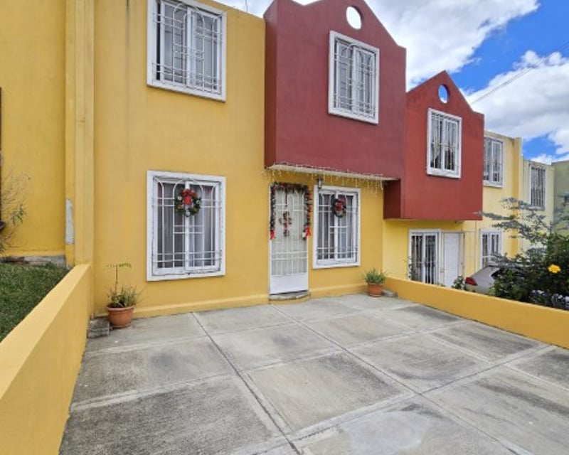 Casa en Venta Alamedas de Santa Clara Villa Nueva