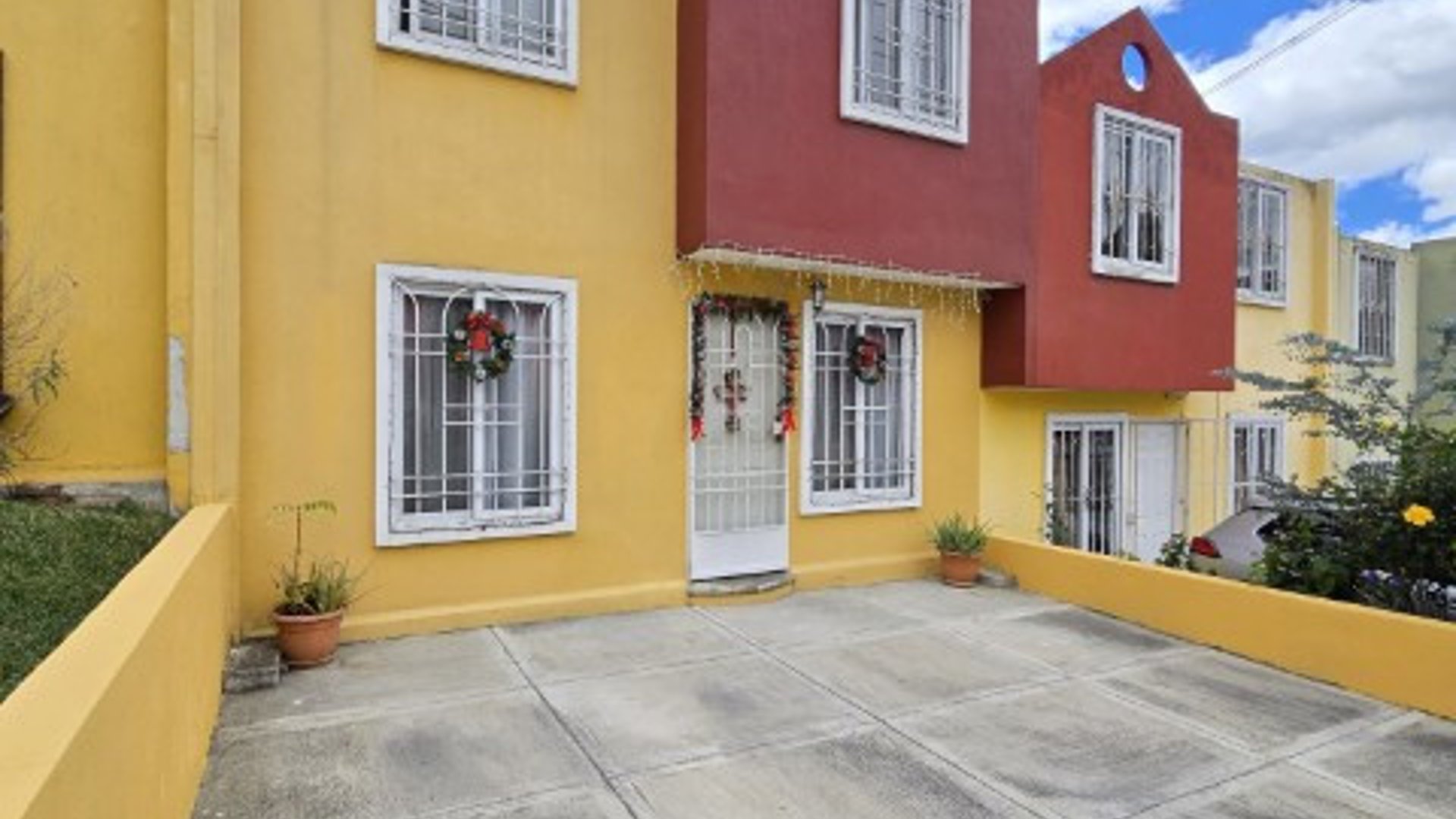 Casa en Venta Alamedas de Santa Clara Villa Nueva