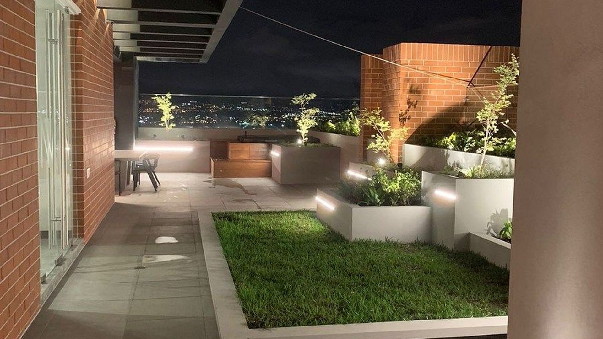 Apartamento en Renta – Edificio NU, Zona 15 - Miniatura 10