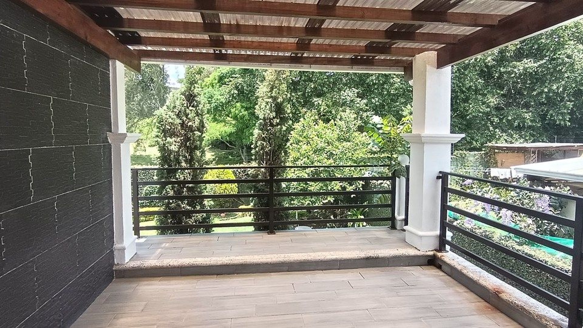 Casa en VENTA  en La Fontana Carretera a El Salvador - Miniatura 14