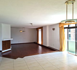 Venta de apartamento de 3 habitaciones en zona 15 VH 1 Ref-5988