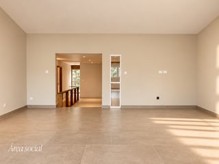 “Casa en Renta en Oakland Zona 10 | 3 Habitaciones | Jardín | 300 m² - 5