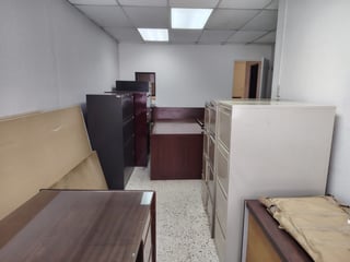 Oficina en renta tabicada en zona 10 en nivel medio Ref-5334 - 2