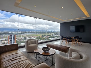 Apartamento de Lujo con Jardin en venta en la zona 14 - Image 21