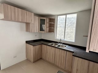 Casa en venta en Ciudad San Cristóbal, zona 08 de Mixco - 5