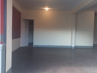 Local en Alquiler en Ave. Petapa cerca de USAC zona 12 - 2