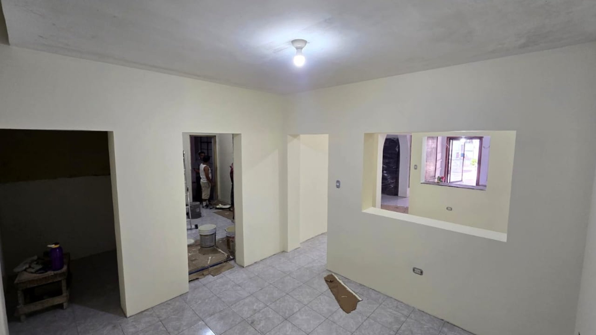 Renta de ofibodega de 900 metros en zona 9 Ref-6024 - Miniatura 6