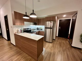 Apartamento en alquiler, Edificio Marabi, Zona 11. Disponible Agosto - 2