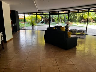 📍 APARTAMENTO EN VENTA – 2 HAB + BALCÓN | EDIFICIO PIEMONTE | ZONA 14 - 4