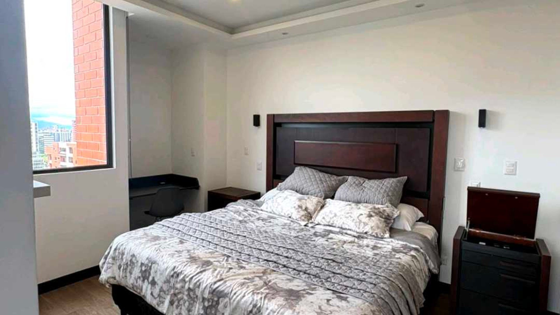 APARTAMENTO AMUEBLADO EN ALQUILER???? Edificio Diagseis, Zona 10 - Miniatura 5