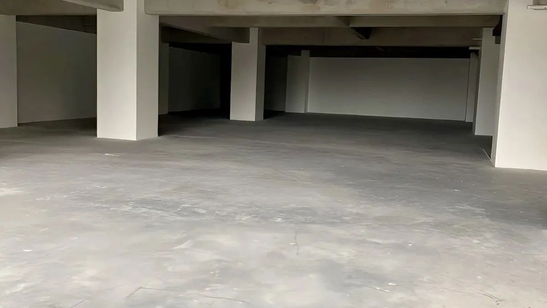 Moderno Edificio en Venta para Inversión , zona 10 - Miniatura 9