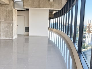 Oficina corporativa en alquiler | Edificio Interamericas, zona 10 - 5