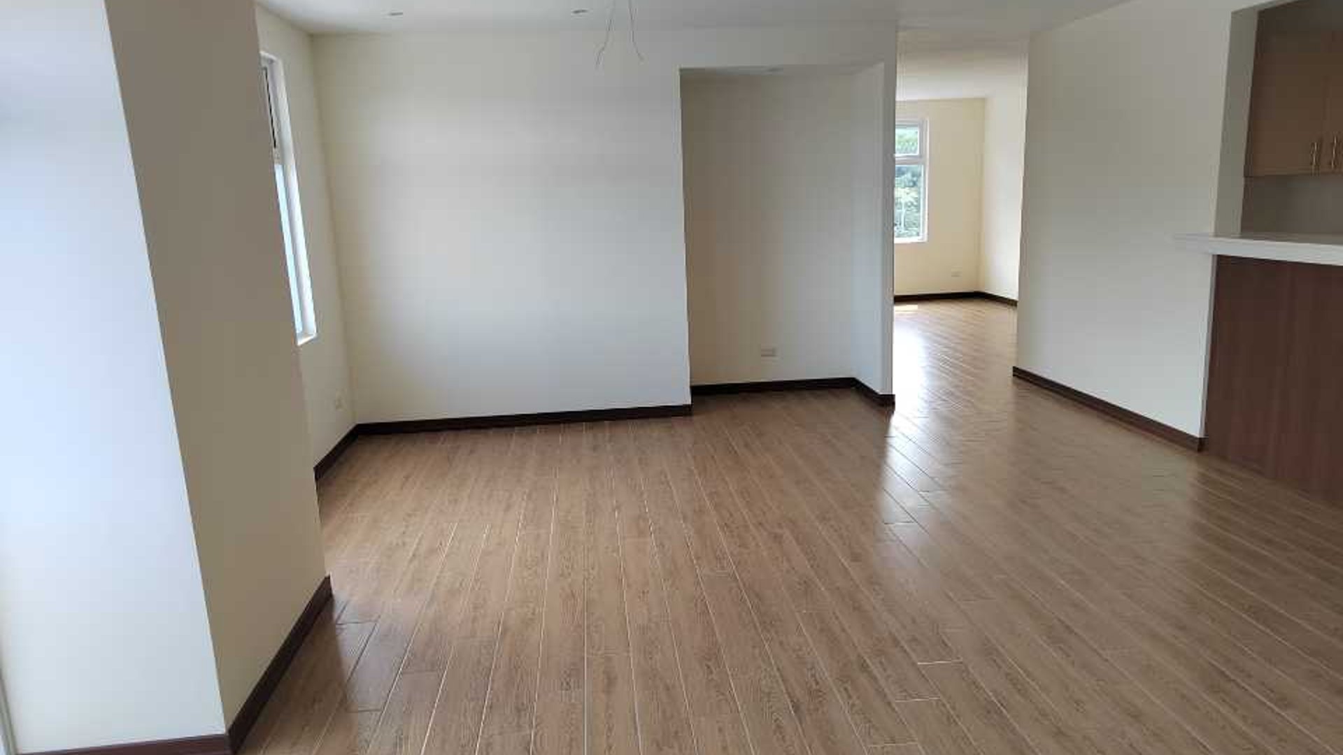 Zona 15 alquilo/vendo apartamento - Miniatura 3