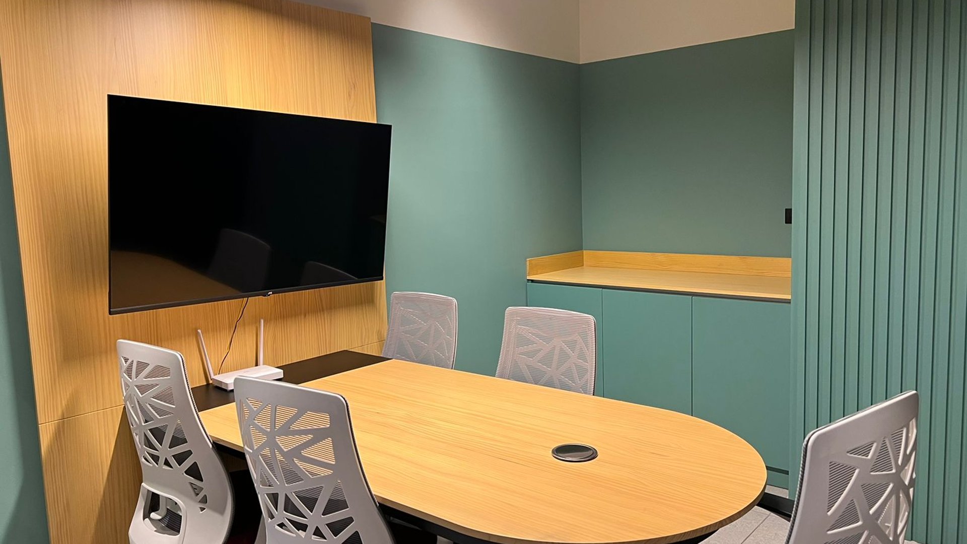 APARTAMENTO AMUEBLADO EN RENTA EN FIAMENE ZONA 10 - Miniatura 9