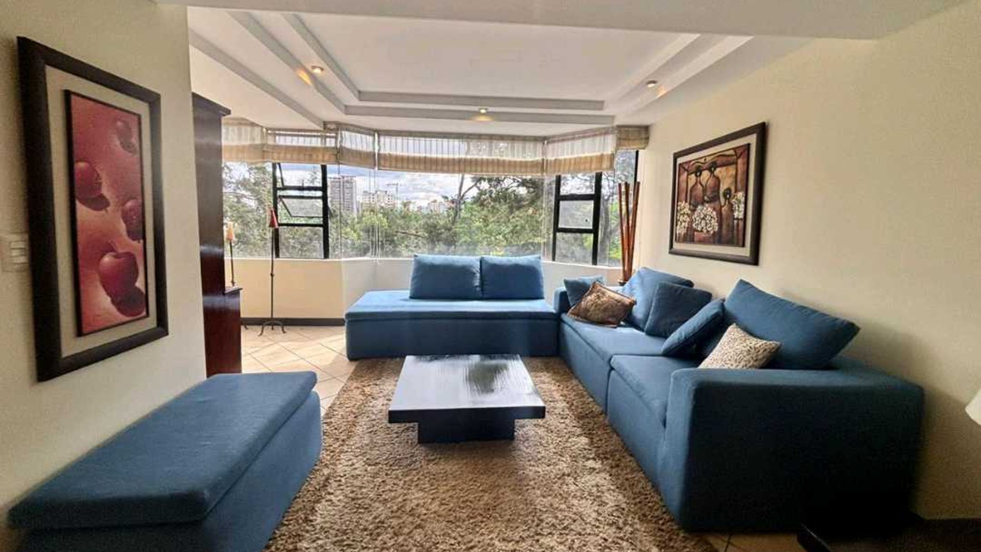 APARTAMENTO AMUEBLADO EN ALQUILER O VENTA???? Edificio Milenia, zona 10 - Image 1
