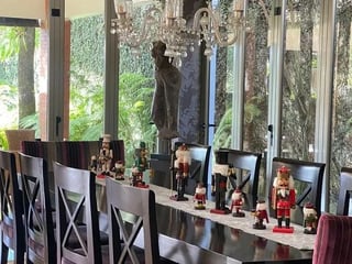 Residencia de Lujo en Venta en Encinos de Cayalá – Zona 16 - Image 2