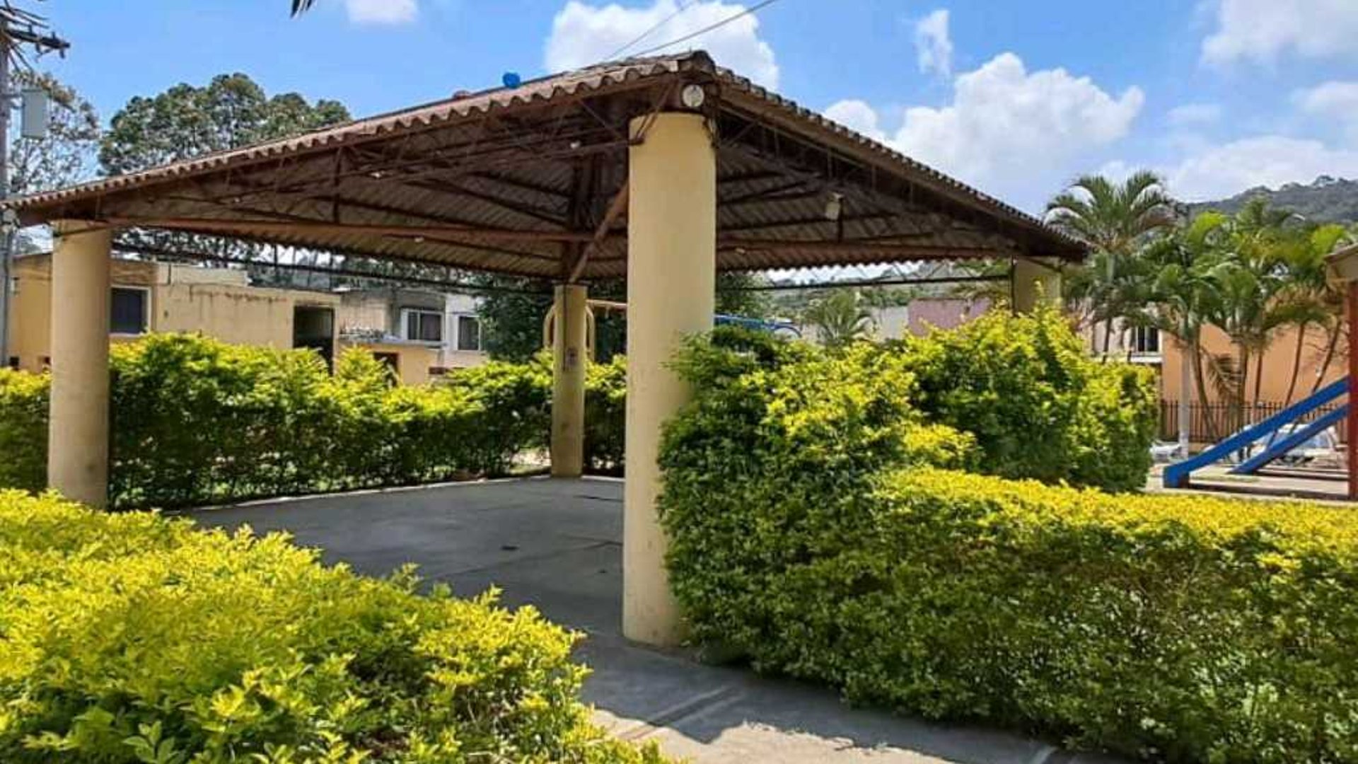 CASA EN VENTA – VILLA ROMANA, CLÚSTER 2, VILLA NUEVA - Miniatura 2