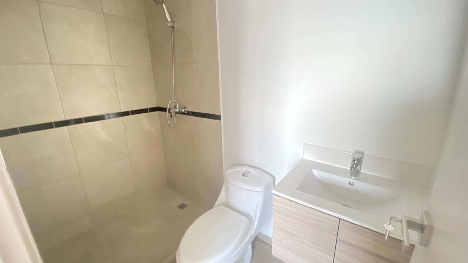 Apartamento en Avenida Petapa zona 12 - 3 habitaciones Ref-5935 - Miniatura 5