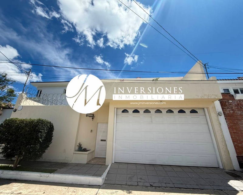 Casa en Venta de 3 Dormitorios en Carretera a San José Pinula