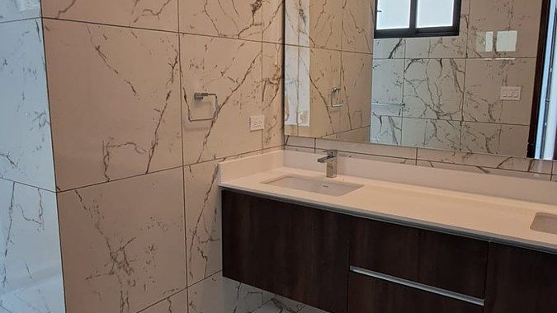 EL PULTE EQUESTRE | RESIDENCIA EXCLUSIVA EN RENTA ZONA 16 - Miniatura 36