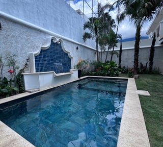 Luxury 3-Bedroom House with Pool in Guatemala - $63,128,361